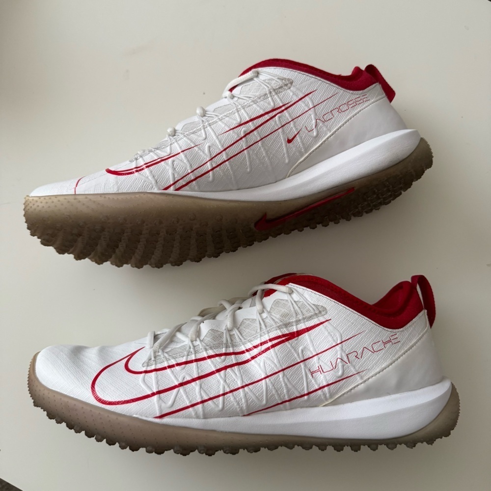 Nike Men's White and Red Athletic Shoes - Picture 7 of 10